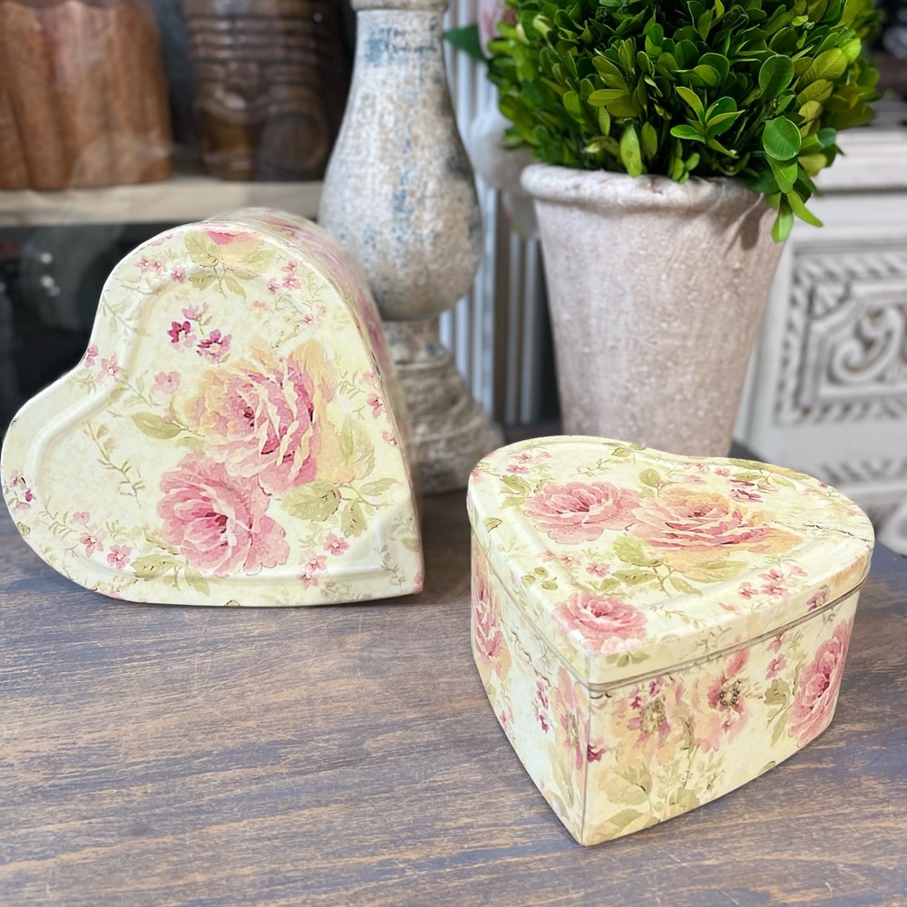 Vintage Floral nesting heart shaped boxes cottage French country Victorian decor